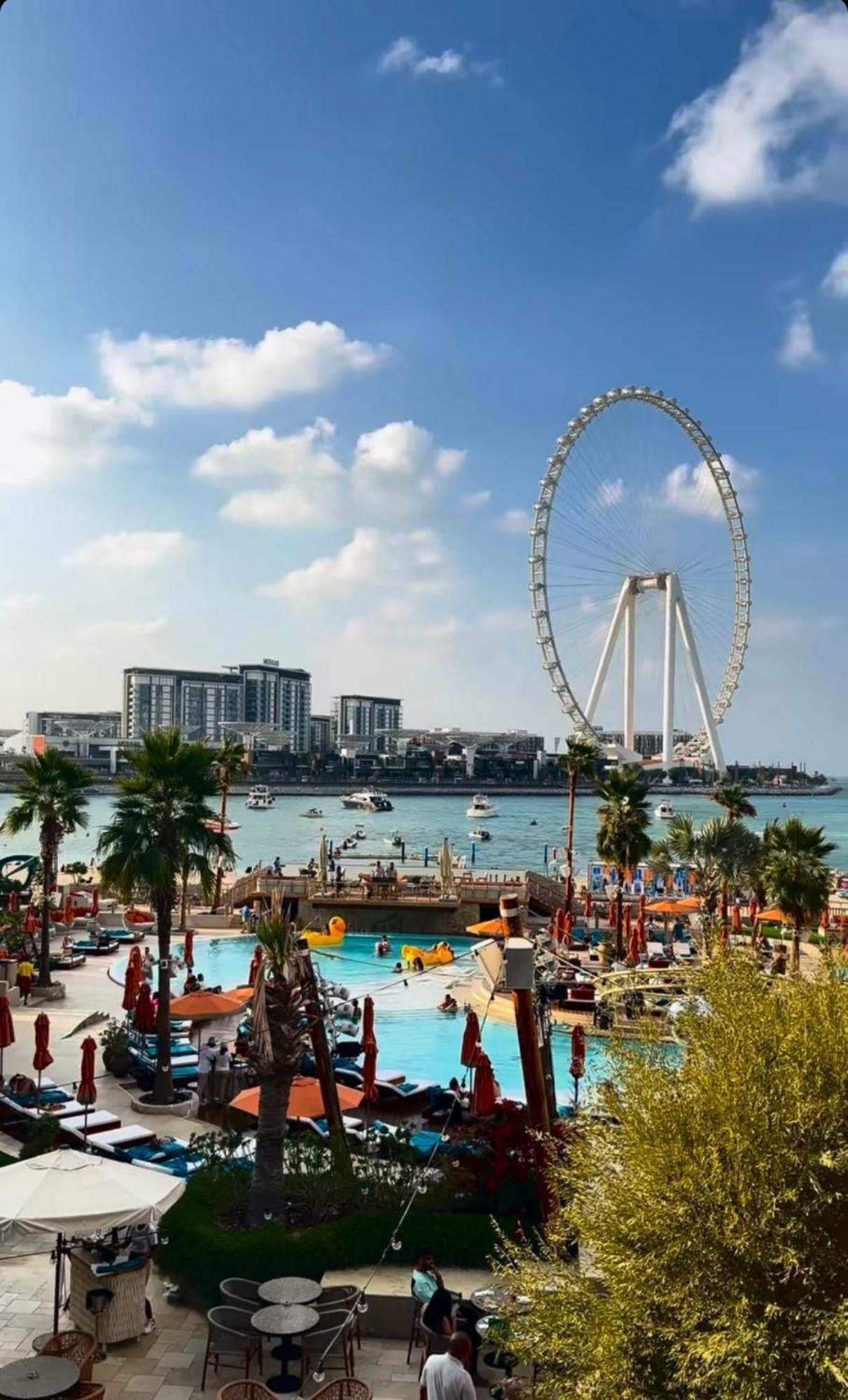 Seaview Beach Hostel Jbr - Walk To Beach - Gym - Pool - Metro Station Дубай Экстерьер фото