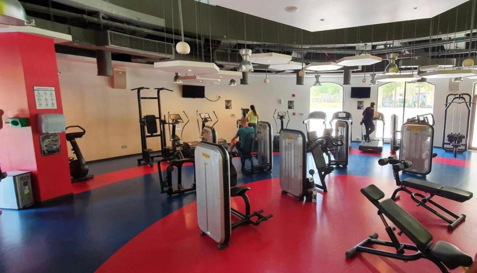 Seaview Beach Hostel Jbr - Walk To Beach - Gym - Pool - Metro Station Дубай Экстерьер фото
